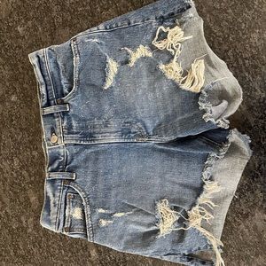 Size 28/6 Abercrombie Shorts